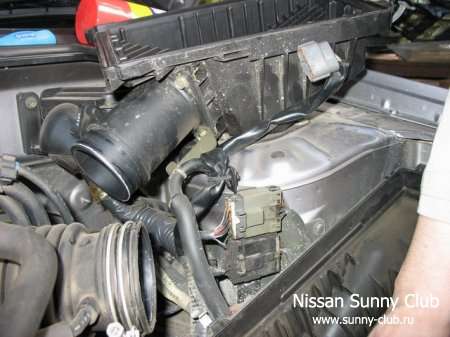 Ремонт Ниссан Санни : Термостат Nissan Sunny Японии производство Datsun было завершено