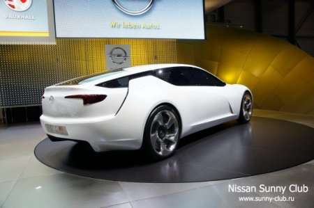  2010:  Opel Flextreme GT/E